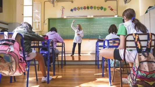 Seis de cada diez escuelas primarias de todo el país tendrán una hora más de clase por día