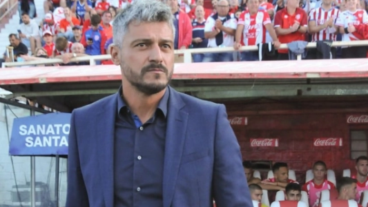 Pensando en Newell’s, Munúa deberá armar un rompecabezas