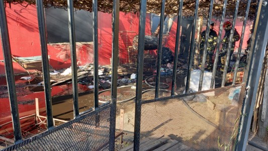 Se incendió una vivienda en Candioti Norte y una mujer resultó herida