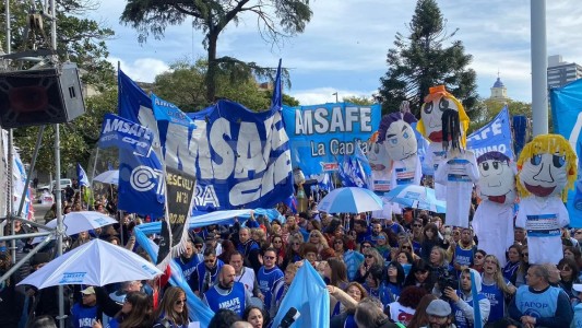 Paritaria Docente: el Gobierno devolverá lo descontado por días de paro