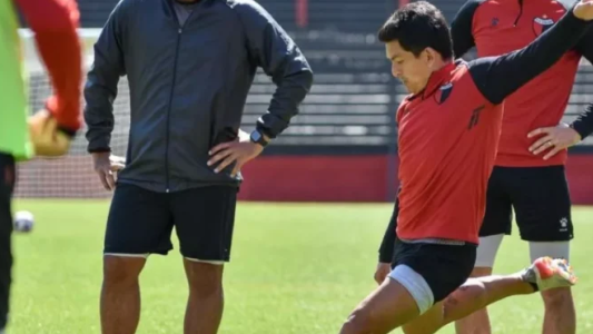 Colón volvió al trabajo con la vuelta esperada del Pulga Rodríguez