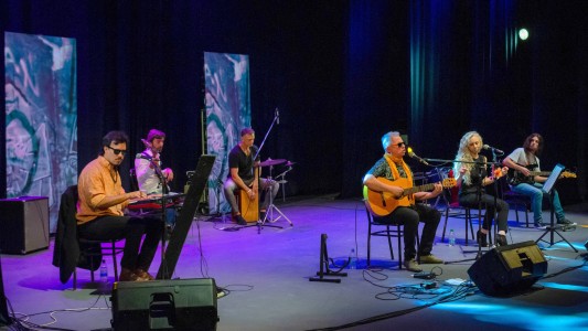 Siguen los festejos por el Mes del Rock en el Recinto del Concejo Municipal