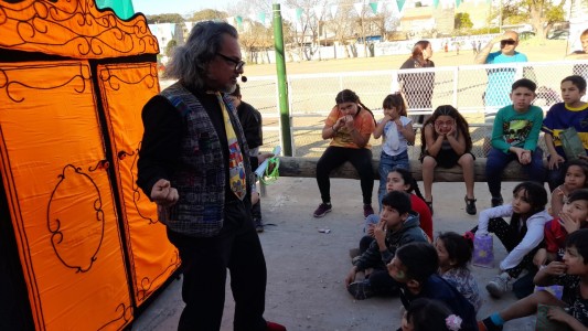 “Argentina Florece Teatral” ofrecerá 100 funciones en toda la provincia