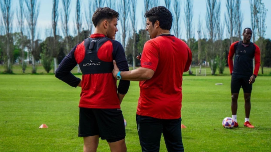 Saralegui se reunirá hoy con Vignatti para definir su continuidad