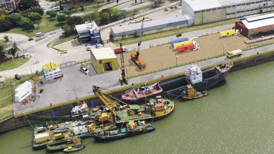 Suman en el Puerto un nuevo servicio de salvamento y mantenimiento de buques