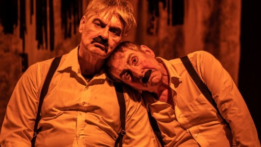 Llega la última función de la obra "Teatro Salvaje" al Foro Cultural Universitario