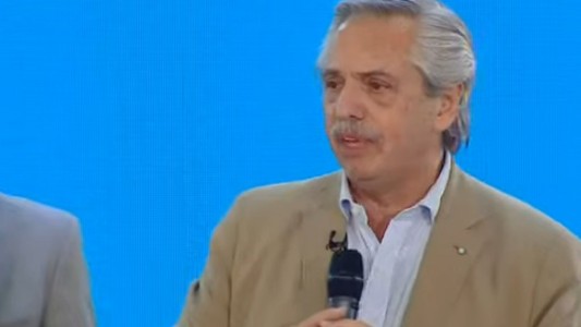 "Tenemos que dejar de lado cualquier diferencia y pensar en trabajar por el bien común"