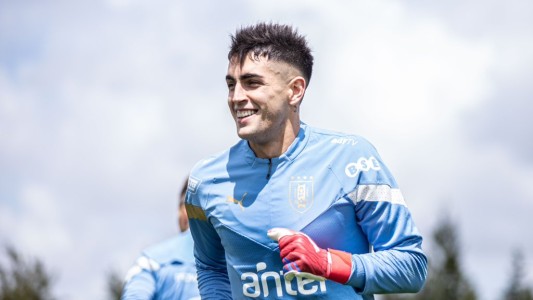 Santiago Mele se entrenó con la Selección de Uruguay