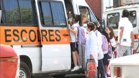 Transportistas escolares anunciaron un incremento del 10%