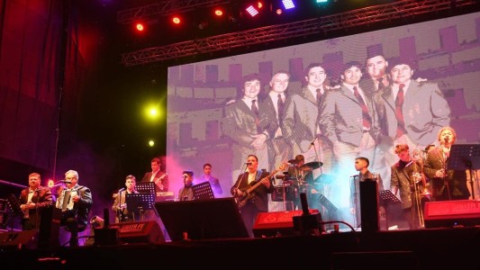 Santa Fe celebra un nuevo aniversario junto a Los Palmeras