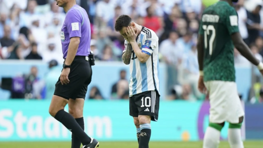 Argentina cayó inesperadamente y dejó un invicto de 36 partidos