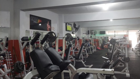 Entrenar cuando la ciudad es un fuego: cómo ir al gimnasio con 40 grados