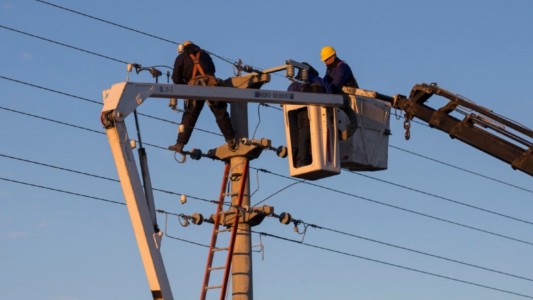 Cortes de luz en Santa Fe, Sauce Viejo y en un country de la autopista