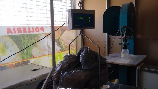 Las irregularidades por las que decomisaron 100 kilos de mercadería en una carnicería