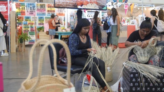 La Diseña sale al patio en Carnaval