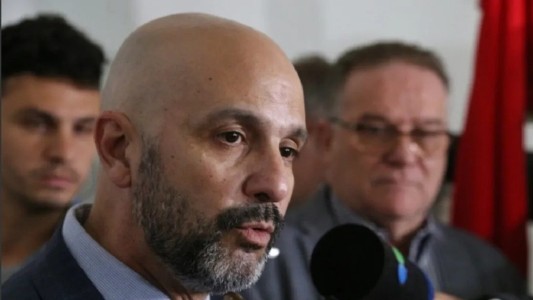 El Ministro de Seguridad prometió trabajar para encontrar soluciones a remiseros y taxistas