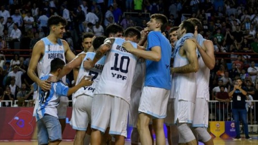 Argentina venció a Canadá y quedó a un paso del Mundial de básquet