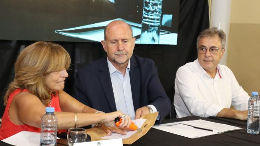 Perotti encabezó la licitación para el edificio Modelo Pospandemia Escuela primaria y Secundaria de Rafaela