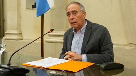 Hugo Quiroga ingresará a la Academia Nacional de Ciencias Morales y Políticas