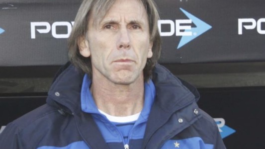 El “Tigre” Gareca vuelve a dirigir a Vélez