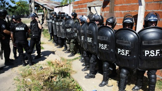 Cayeron tres sospechosos que al disparar contra un narco asesinaron a Máximo, el nene de 11 años