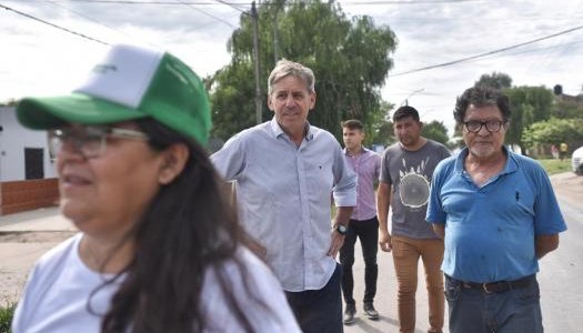 Jatón recorrió obras de bacheo en el norte de la ciudad: "Perdimos la cuenta de cuantos baches tapamos"