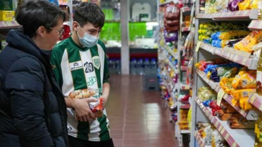 Alimentos: en febrero el consumidor pagó 3,1 veces más de lo que cobró el productor