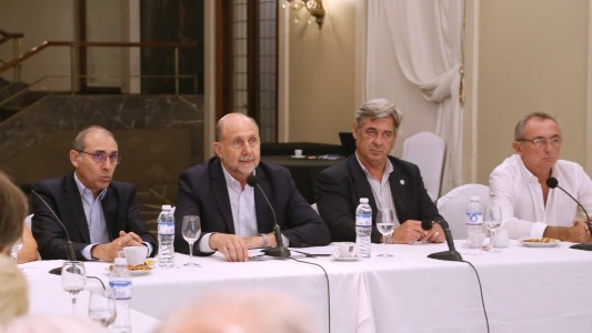 Perotti se reunió en Rosario con representantes del sector agropecuario