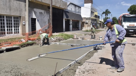 En qué lugares de la ciudad habrá trabajos de bacheo e iluminación este lunes