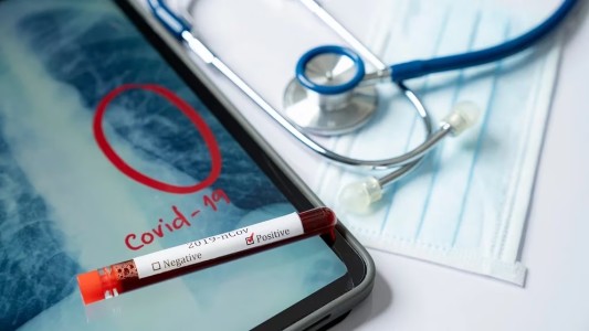 Las personas que se contagiaron con Ómicron tendrían menos probabilidades de desarrollar COVID prolongado