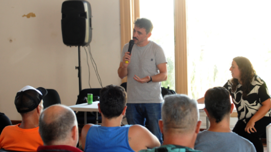 La Municipalidad brinda charlas de acompañamiento para varones judicializados