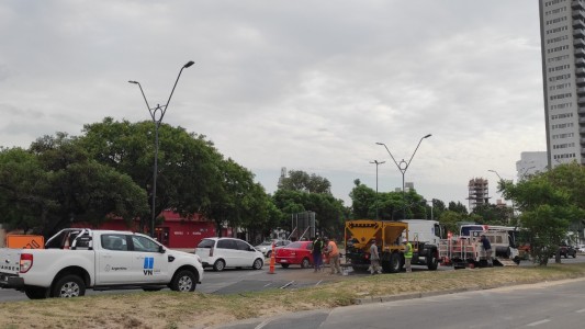 Tránsito complicado en Avenida Alem por obras de bacheo de Vialidad nacional