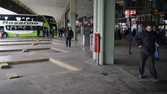 Advierten que podría haber paro de colectivos en Semana Santa