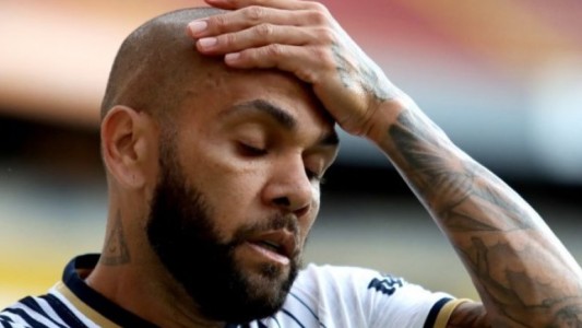 Dani Alves volvió a declarar y reafirmó que tuvo relaciones sexuales consentidas con la denunciante