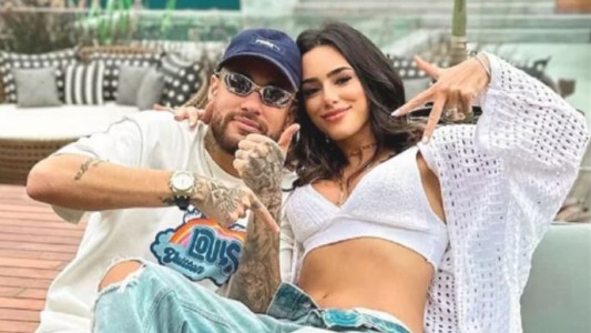 Neymar y su novia anunciaron que serán padres: “Soñamos con tu vida”