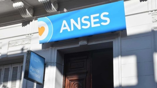 Pensión para personas con VIH o hepatitis: cómo tramitarla