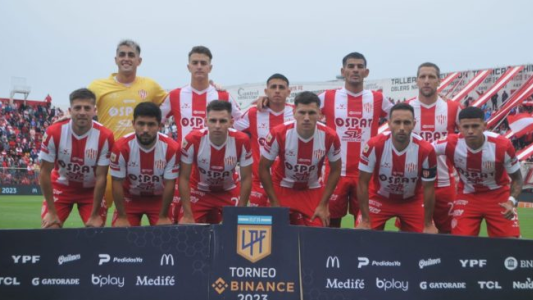 Méndez podría repetir equipo para visitar este sábado a Arsenal