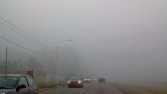 Alerta violeta por densa niebla en casi todo el territorio de la provincia