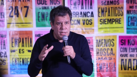 Manes: "Tengo la decisión de ser candidato de un espacio amplio de centro popular"