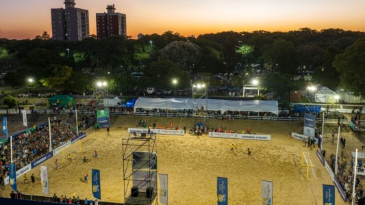 Más de 5000 personas presenciaron la final de la Liga Evolución de Fútbol Playa