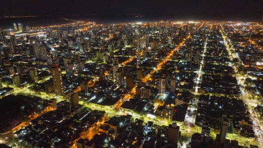 Este lunes: Habrá tareas de iluminación, fumigación y bacheo en la ciudad