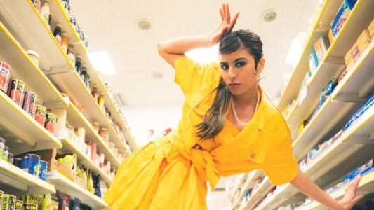 Crecer en un ambiente violento e irse a dormir con hambre: la historia de Anabel, la modelo que  buscar llegar a Vogue