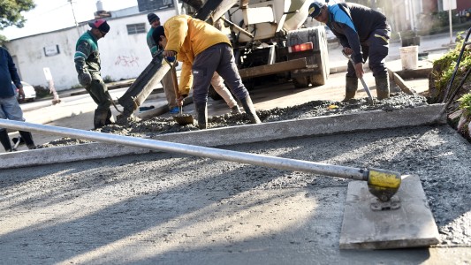 Habrá tareas de bacheo, iluminación y fumigación este lunes