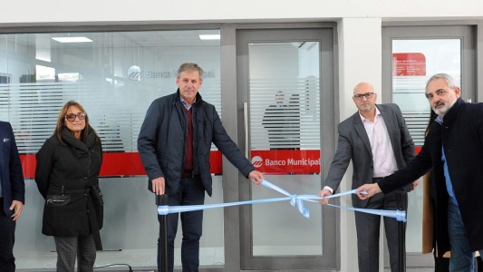 El Banco Municipal de Rosario abrió sus puertas en la Terminal de Ómnibus