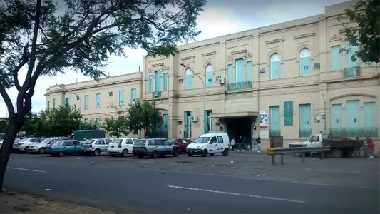 Mural en el Hospital María Cullen