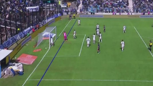 Echaron al árbitro Diego Abal tras el insólito error que perjudicó a Gimnasia