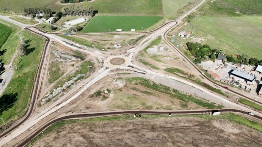 La Provincia habilitó la circulación en la nueva rotonda de enlace entre las rutas provinciales 90 y 18