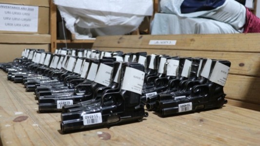 El Ministerio de Seguridad destruirá 2.500 armas obsoletas de la Policía de la provincia