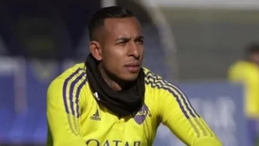 Tras la intimación de Boca, Villa regresó al país y deberá volver a entrenarse