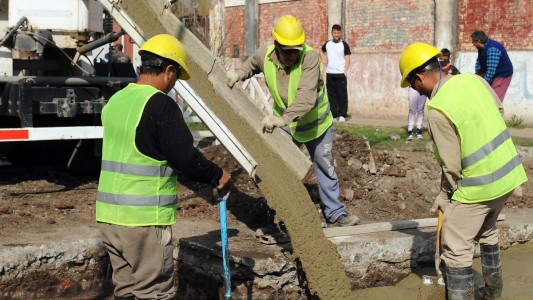 Trabajos de iluminación y bacheo previstos para este jueves